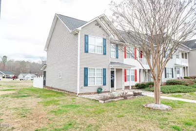 101 Gatwick Court, Clayton, NC 27520 - Photo 2