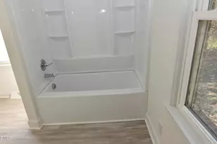 703 W Main St, Clinton, NC 28328 - Photo 10