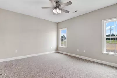102 Chester Place, Pikeville, NC 27863 - Photo 18