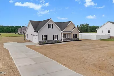 102 Chester Place, Pikeville, NC 27863 - Photo 38