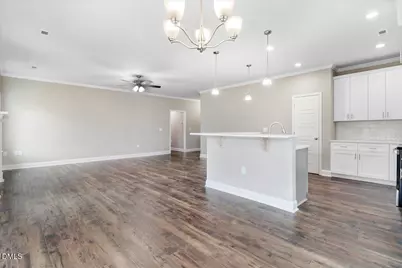 102 Chester Place, Pikeville, NC 27863 - Photo 12