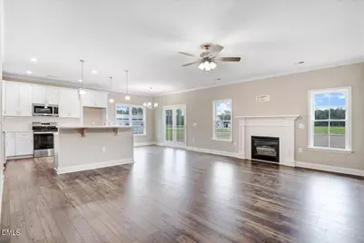 102 Chester Place, Pikeville, NC 27863 - Photo 14