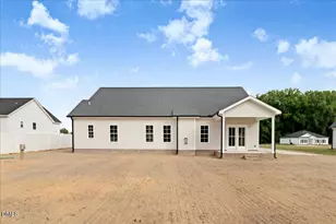 102 Chester Pl, Pikeville, NC 27863 - Photo 36
