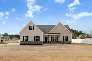 102 Chester Pl, Pikeville, NC 27863 - Photo 6
