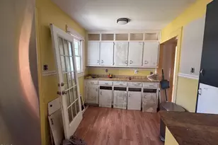 304 Atwater St, Burlington, NC 27215 - Photo 10