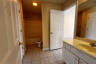 11230 Centway Park Dr, Raleigh, NC 27617 - Photo 32