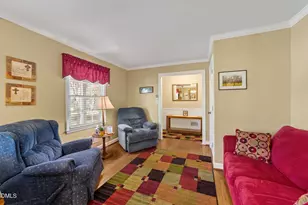14 Forest Ln, Wendell, NC 27591 - Photo 6