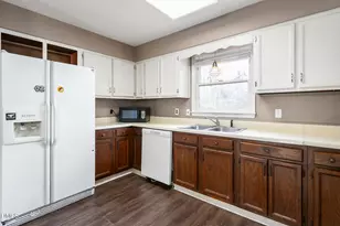 3228 Woodside Ave, Graham, NC 27253 - Photo 8