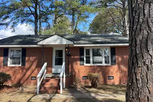 410 W Godwin St, Dunn, NC 28334 - Photo 2