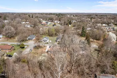 1062 Jackson Street, Burlington, NC 27217 - Photo 10