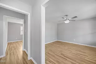 1062 Jackson St, Burlington, NC 27217 - Photo 14