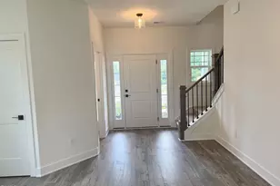 534 Middleton Ct, Sanford, NC 27330 - Photo 4
