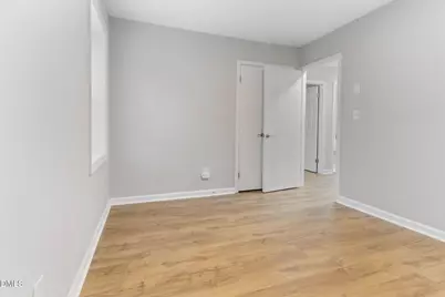 320 Penn Oak Circle, Raleigh, NC 27615 - Photo 14