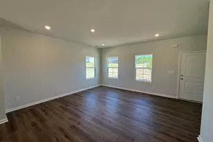 210 Alice Trce Pl, Angier, NC 27501 - Photo 2