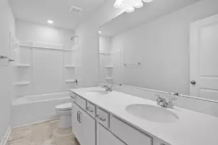 26 Alice Trce Pl, Angier, NC 27501 - Photo 2