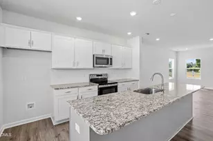 26 Alice Trce Pl, Angier, NC 27501 - Photo 8
