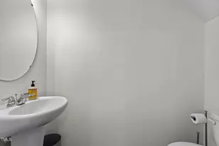 3025 Fulong Dr, Durham, NC 27704 - Photo 16