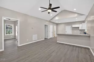 1107 Franklin St, Durham, NC 27701 - Photo 6