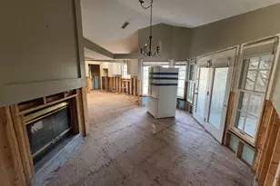 301 Berryhill Dr, Carrboro, NC 27510 - Photo 10