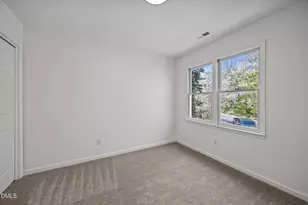 1609 Lethbridge Ct, Raleigh, NC 27606 - Photo 14