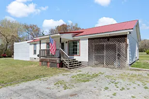 288 Baileys Crossroads Rd, Benson, NC 27504 - Photo 2