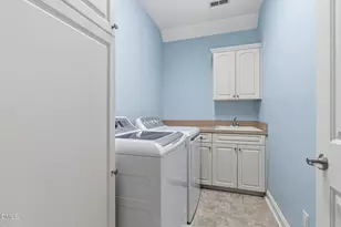 201 Cakebread Ct, Cary, NC 27519 - Photo 36