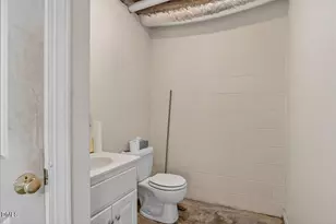 98 Lochridge Dr, Roxboro, NC 27573 - Photo 48