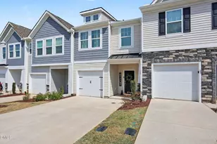 19 Clear Bead Ct, Clayton, NC 27527 - Photo 2