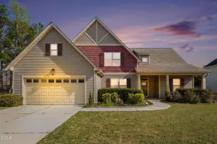 413 Rossendale Dr, Hope Mills, NC 28348 - Photo 2