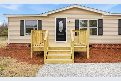 106 Bladestone Place, Pikeville, NC 27863 - Photo 4