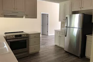 8020 Finland Dr, Raleigh, NC 27612 - Photo 6