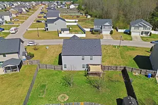 687 Botanical Ct, Bunnlevel, NC 28323 - Photo 42