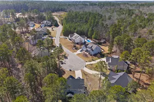 408 Clovermist Ct, Sanford, NC 27330 - Photo 4