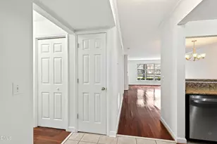 1010 Nicholwood Dr, Raleigh, NC 27605 - Photo 16