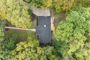 4902 Carteret Dr, Raleigh, NC 27612 - Photo 4