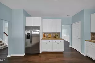 308 Minton Valley Ln, Cary, NC 27519 - Photo 12