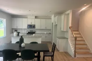 190 Hickory Grv Dr, Sanford, NC 27330 - Photo 2