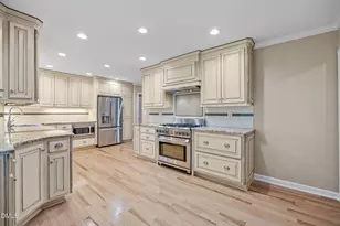 4126 Somerset Dr, Oxford, NC 27565 - Photo 8