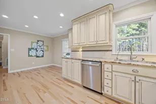 4126 Somerset Dr, Oxford, NC 27565 - Photo 6