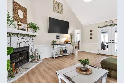 140 Baron Circle, Youngsville, NC 27596 - Photo 6