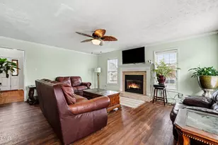 3427 Lancers Dr, Fayetteville, NC 28306 - Photo 4