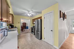 1900 Cedar Ct, Clayton, NC 27520 - Photo 18