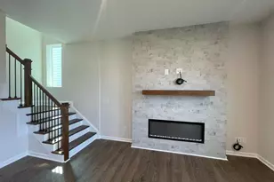 321 Blalock St, Holly Springs, NC 27540 - Photo 6