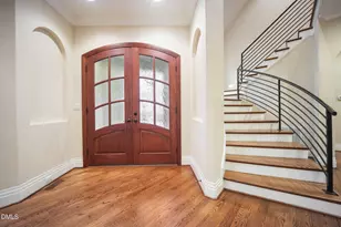 2501 Shadow Hills Ct, Raleigh, NC 27612 - Photo 2