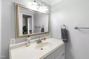 650 Shoreline Dr, New London, NC 28127 - Photo 28