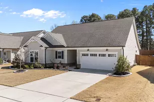 3735 Autumn Creek Dr, Fuquay Varina, NC 27526 - Photo 2