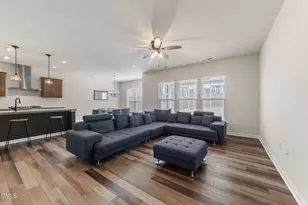 3735 Autumn Creek Dr, Fuquay Varina, NC 27526 - Photo 6