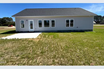 171 Budd Godwin Lane, Dunn, NC 28334 - Photo 2