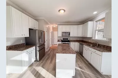 304 Arlington Ridge Ridge, Cary, NC 27513 - Photo 2