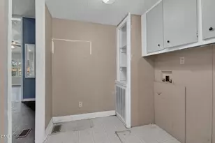 481 Mt Hebron Rd, Castalia, NC 27816 - Photo 10